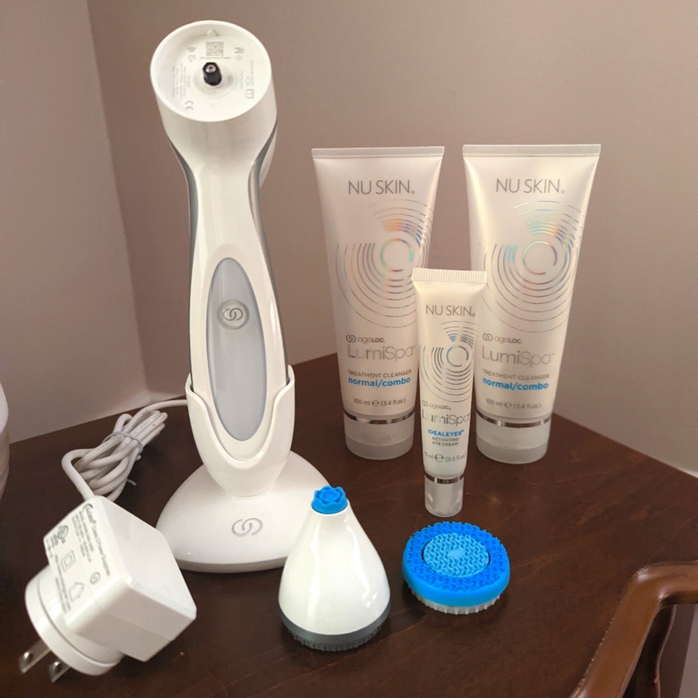 Lumispa face and eye nu skin